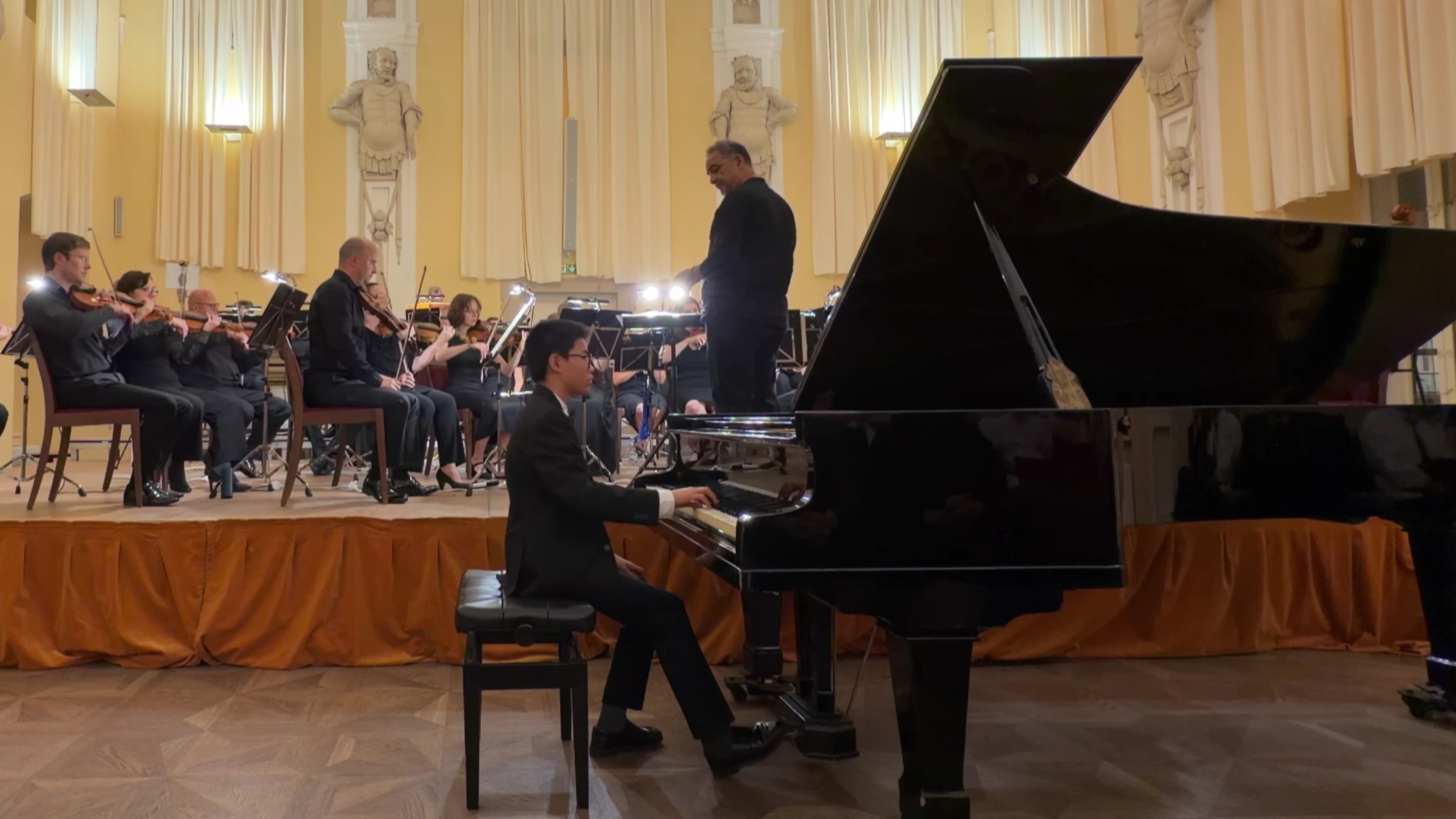 Titus Lam Concerto Rehearsal with Orchestra